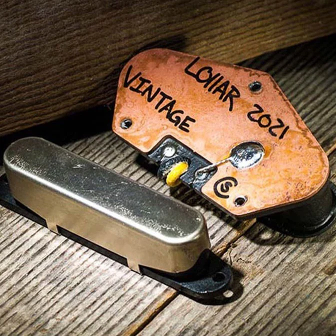 Vintage T Neck - Image 4